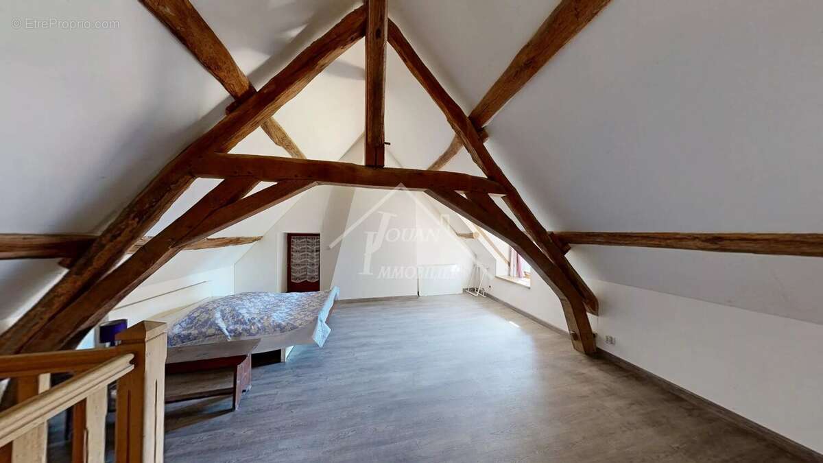 Maison à COSNE-D'ALLIER