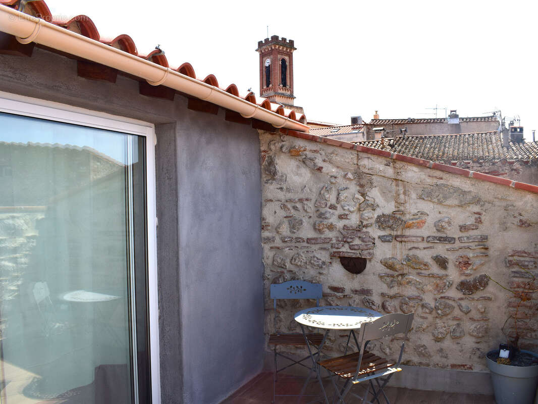 Maison à VILLEMOLAQUE