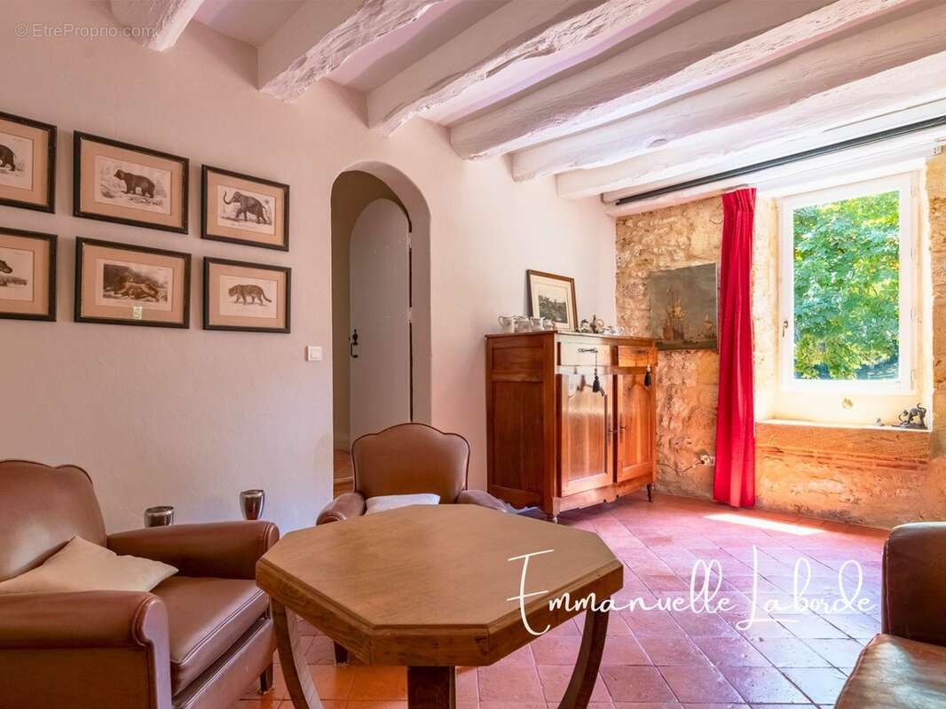 Propriété en pierre avec maison d’amis, piscine et 2,5 hectares LALINDE (24) - photo 6