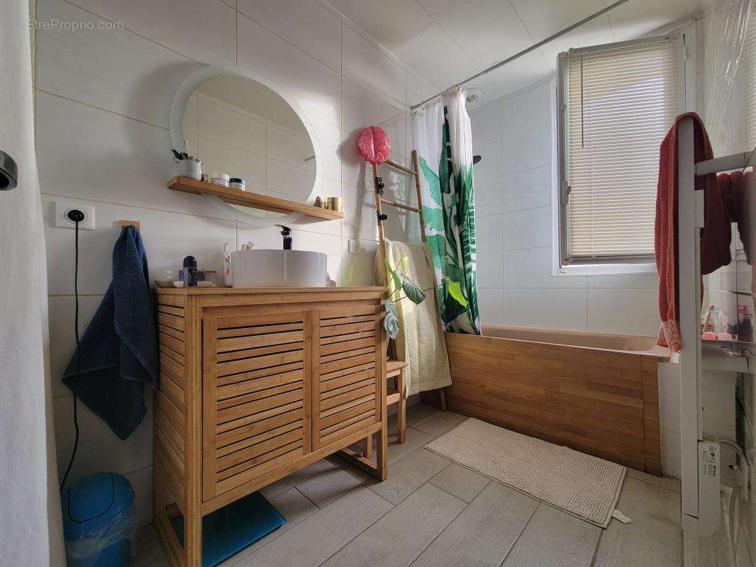 Maison individuelle 4 chambres + 1 bureau et jardin - photo 8