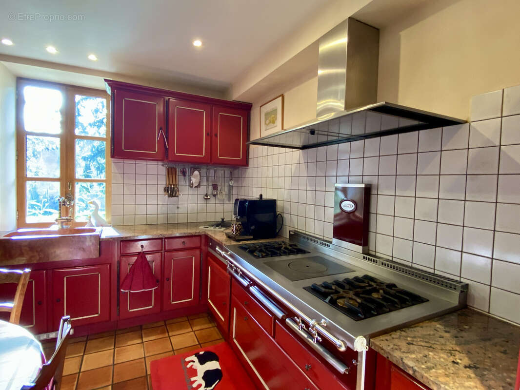 Maison à RENAISON