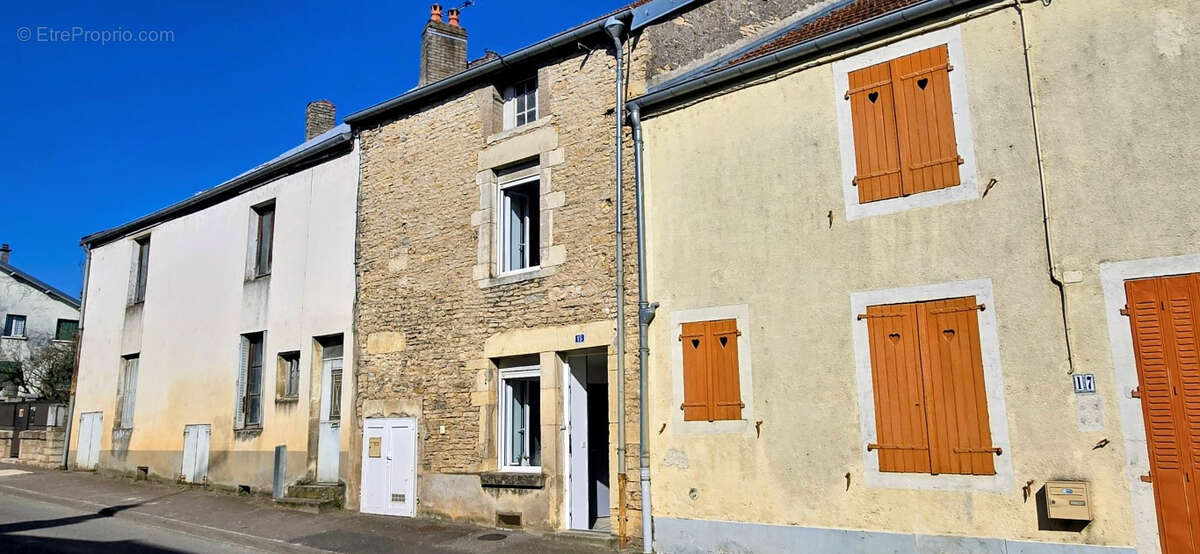 Maison à CHAMPLITTE