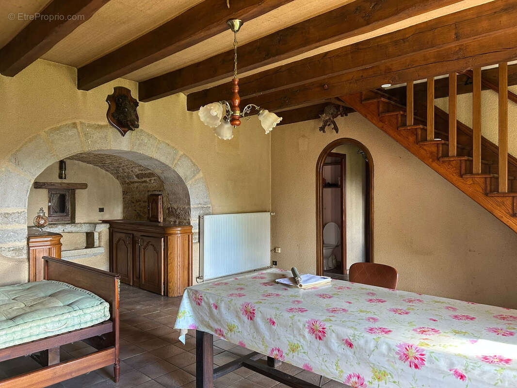 Maison à SAINTE-CROIX