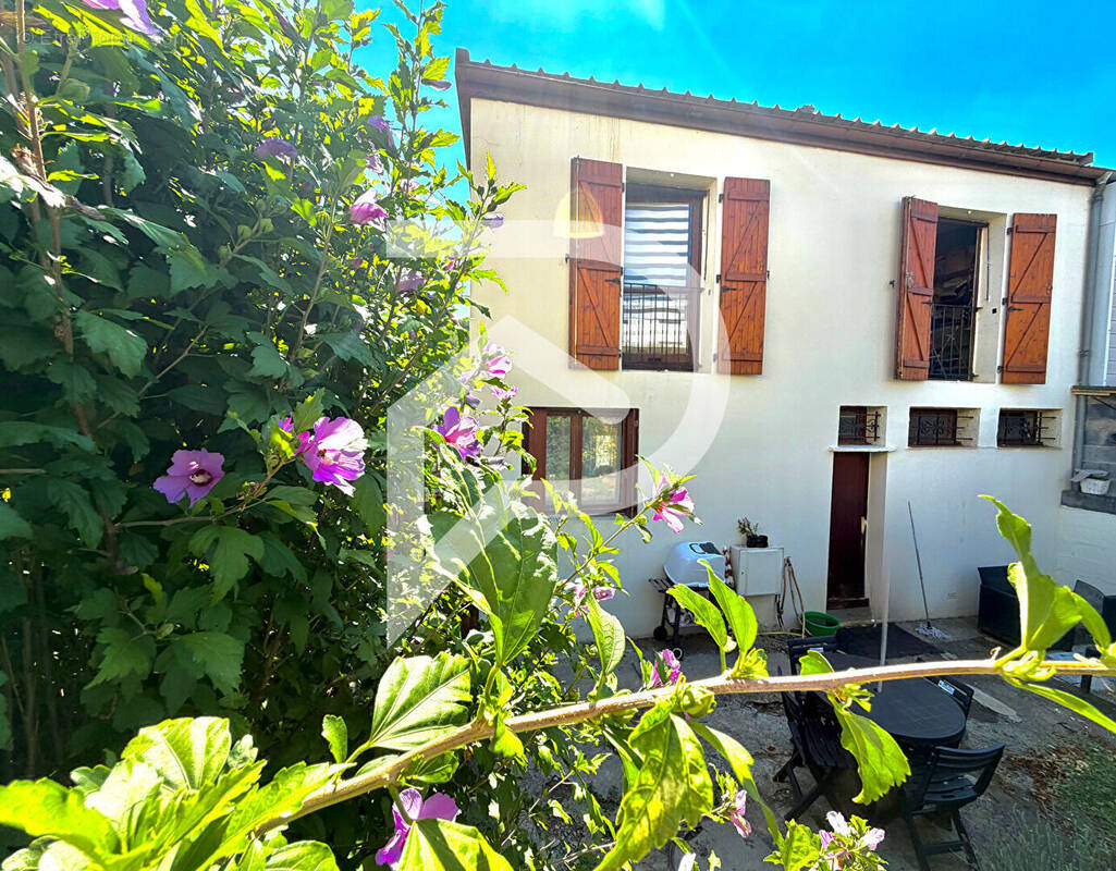 Maison à MOURENX