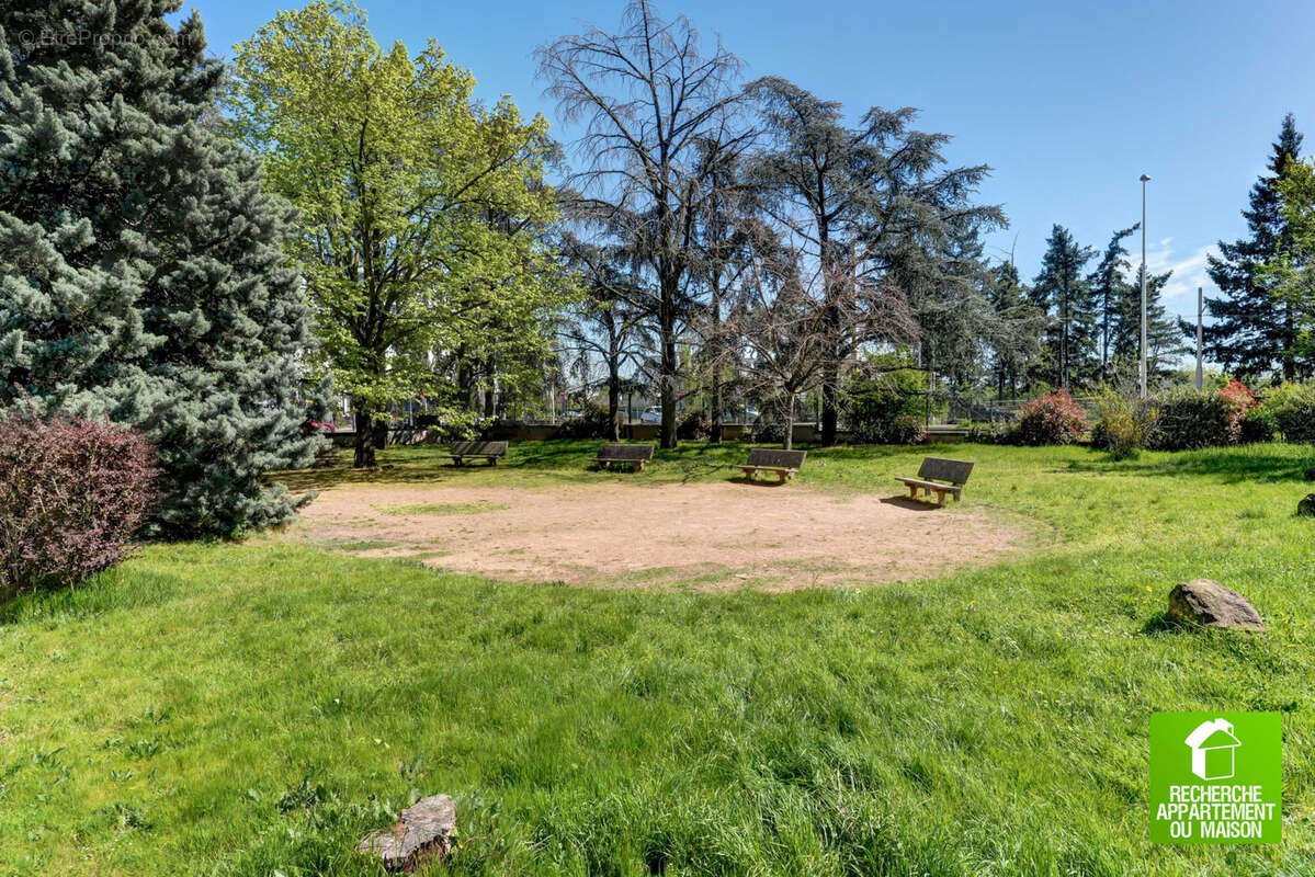 Appartement à LYON-8E