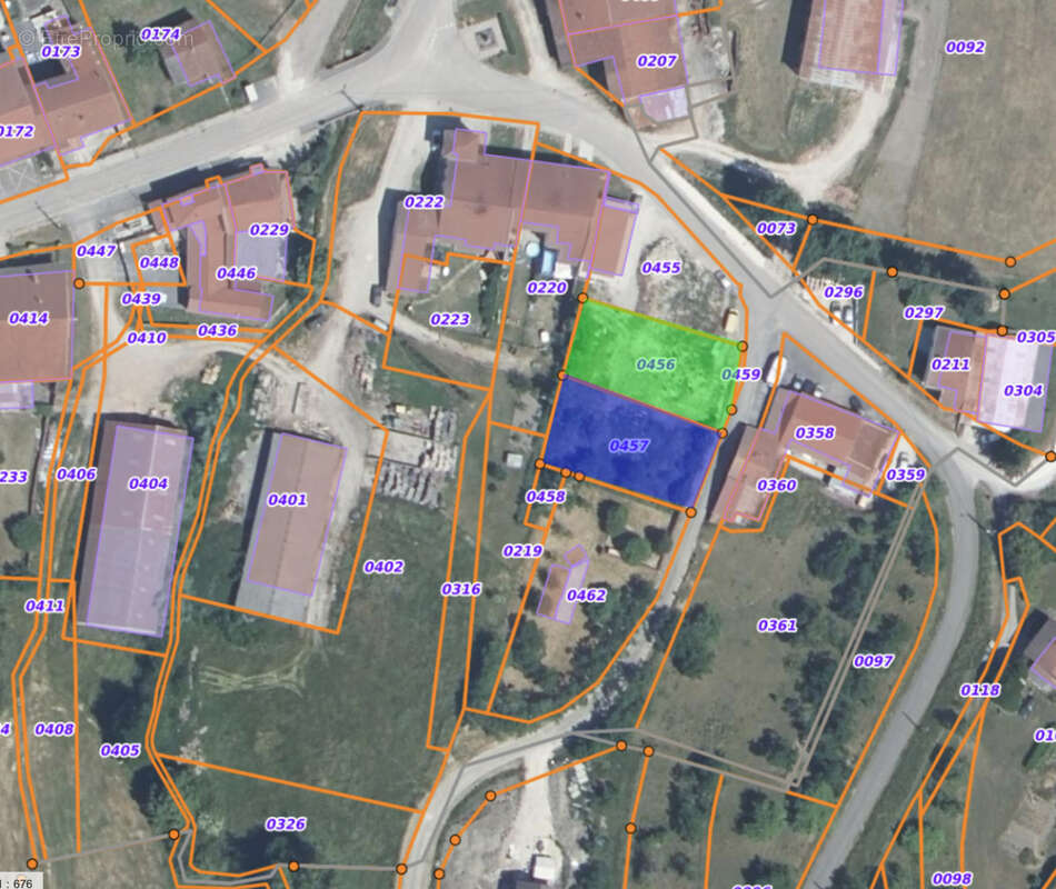 Terrain à ROZEROTTE