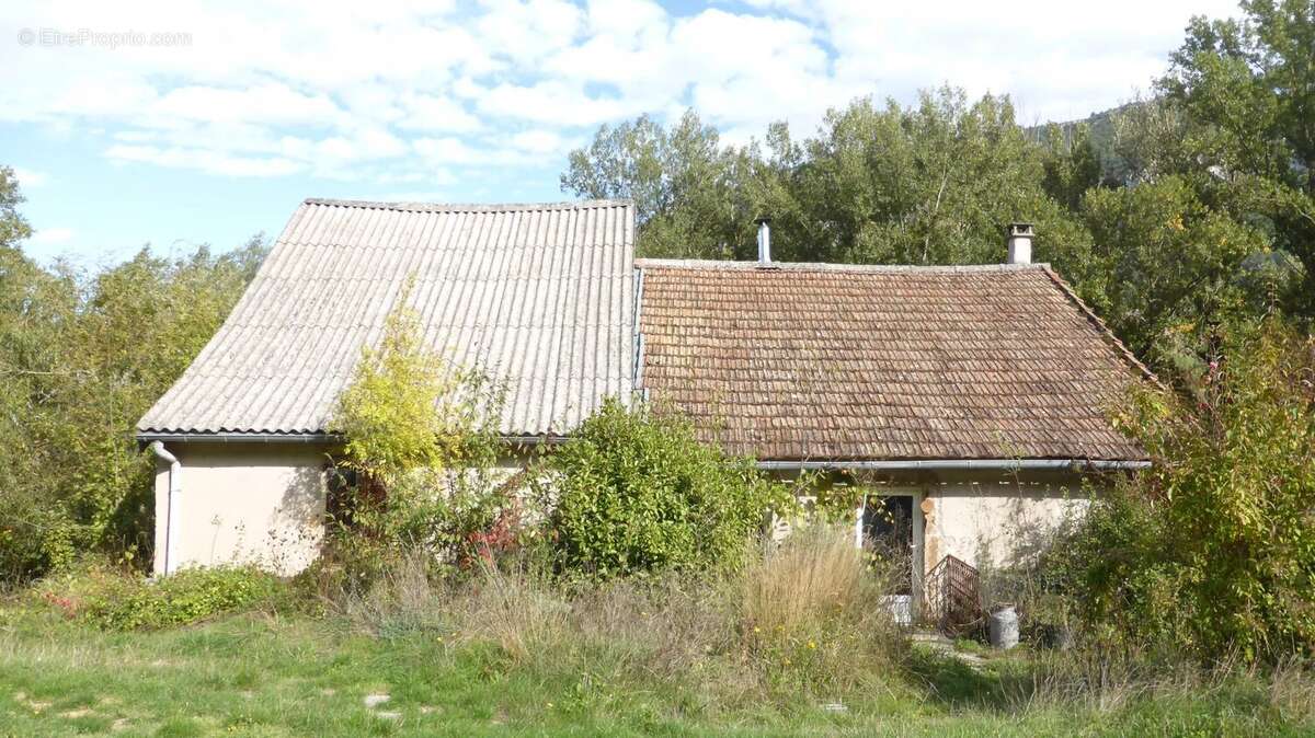 Maison à COMPEYRE