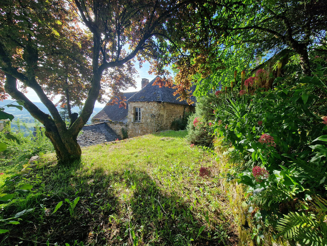 Maison à TURENNE