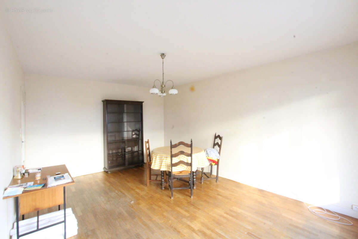 Appartement à LA CHARITE-SUR-LOIRE