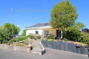 Saint-sylvain-d'anjou, maison 6 chambres, grand terrain - photo 2