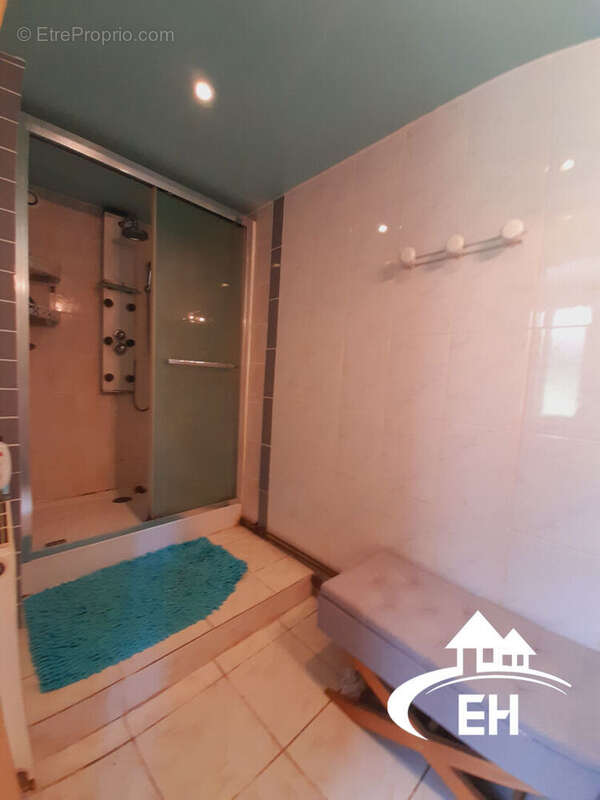 Maison ancienne - 4 chambres - terrain 9 630 m² - photo 9