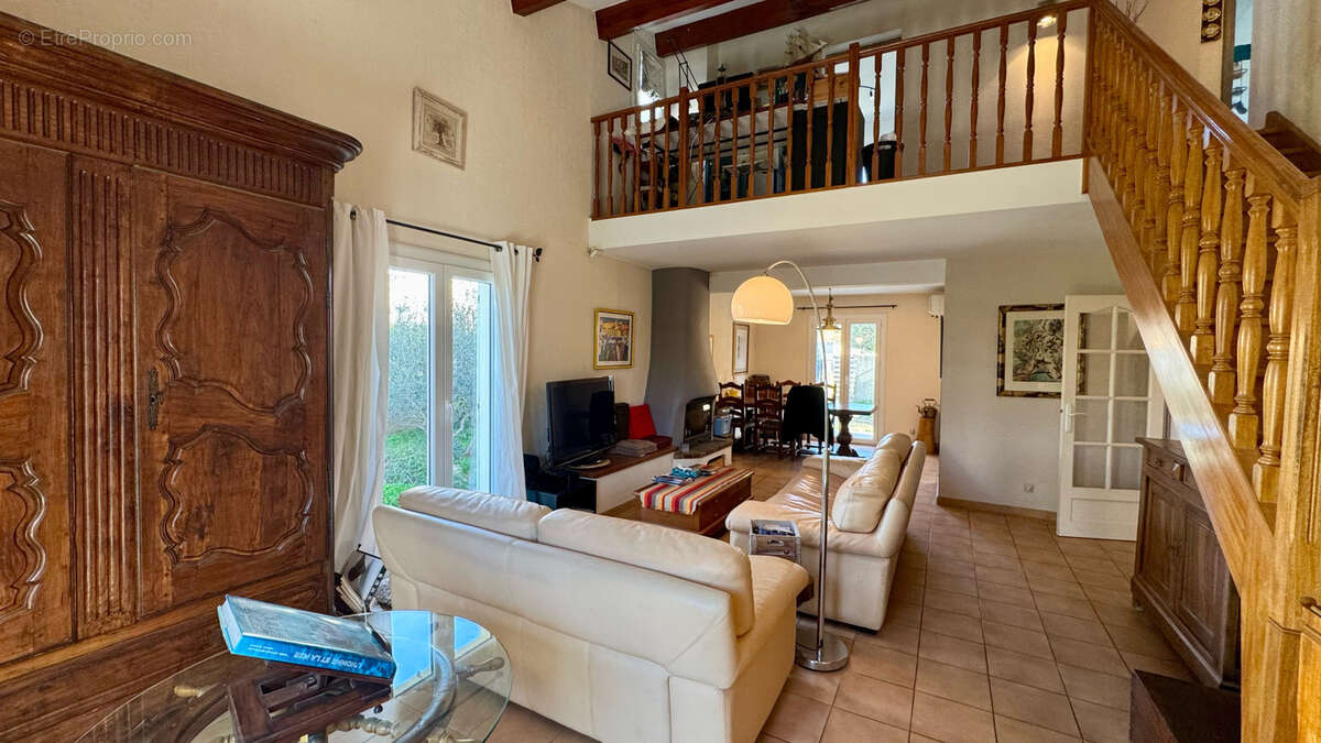 Maison à SAINT-CYPRIEN