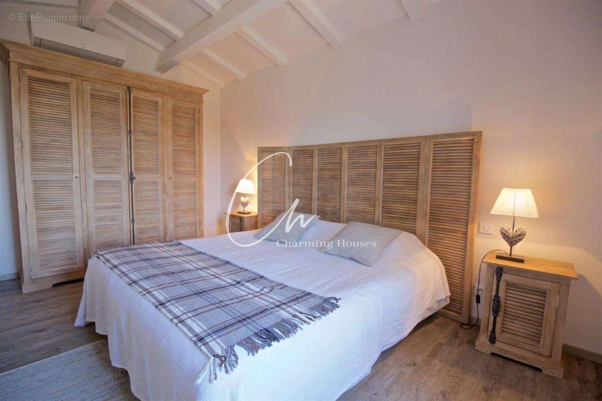 Maison à MAUSSANE-LES-ALPILLES