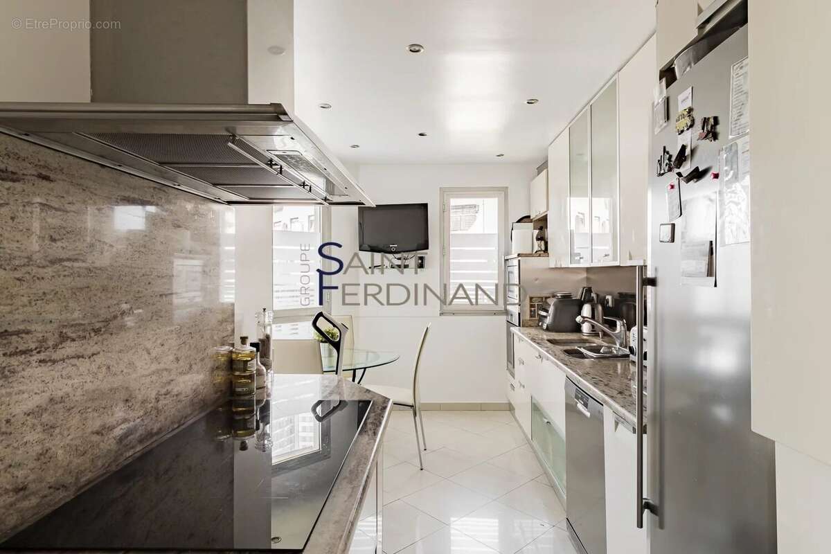 Appartement à BOULOGNE-BILLANCOURT