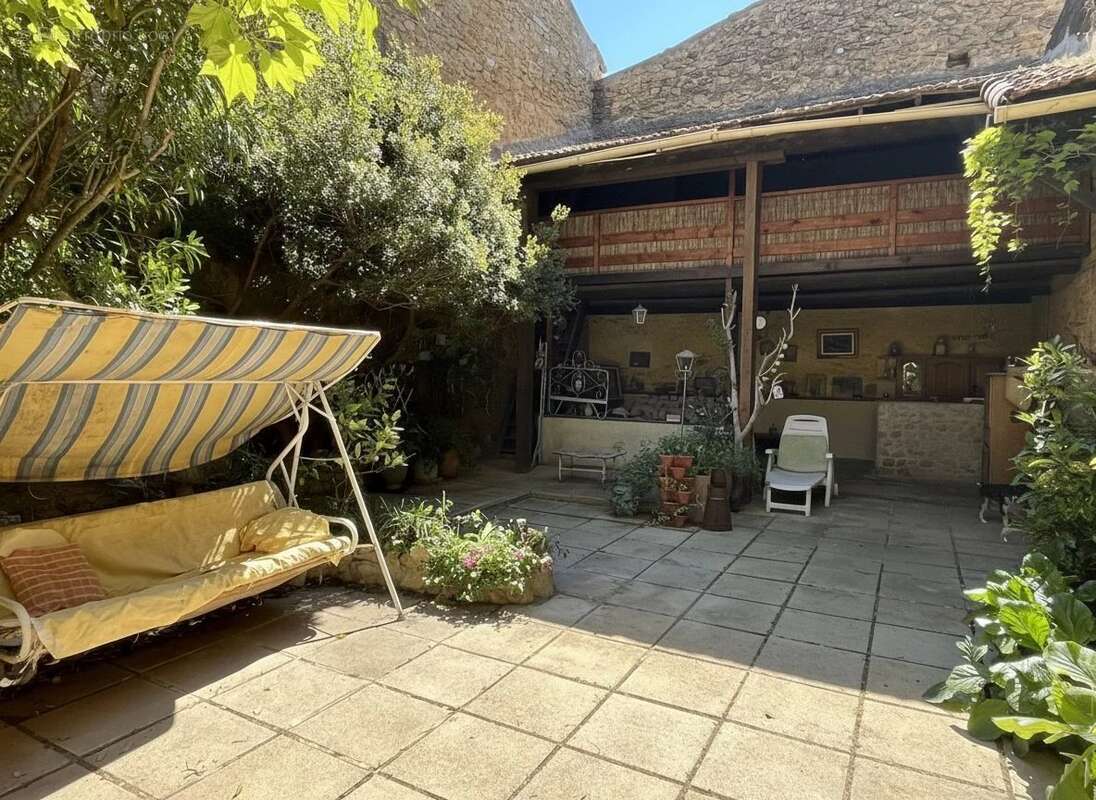 Maison à LAURIS