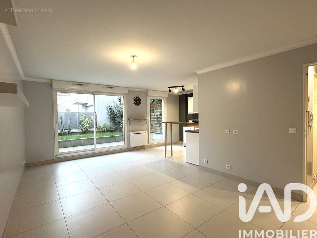 Photo 2 - Appartement à VAIRES-SUR-MARNE