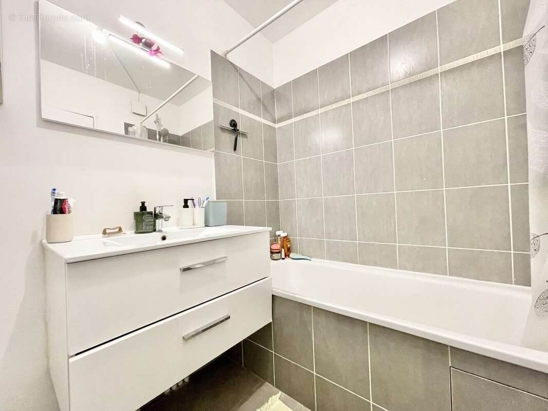 Appartement à SAINT-DENIS