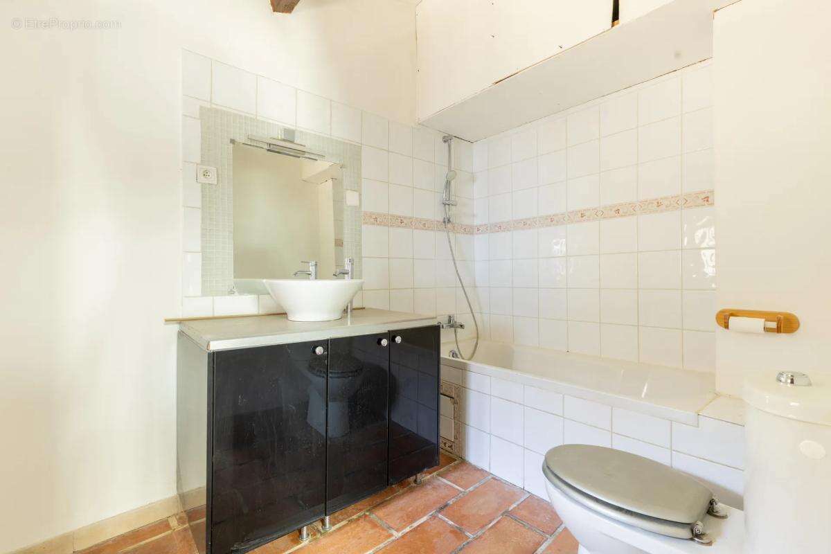 Maison de 4 pièces de 78 m² à La Roque-d'Anthéron - photo 13
