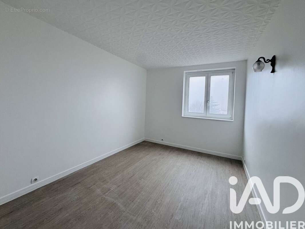 Photo 3 - Appartement à CHEVILLY-LARUE