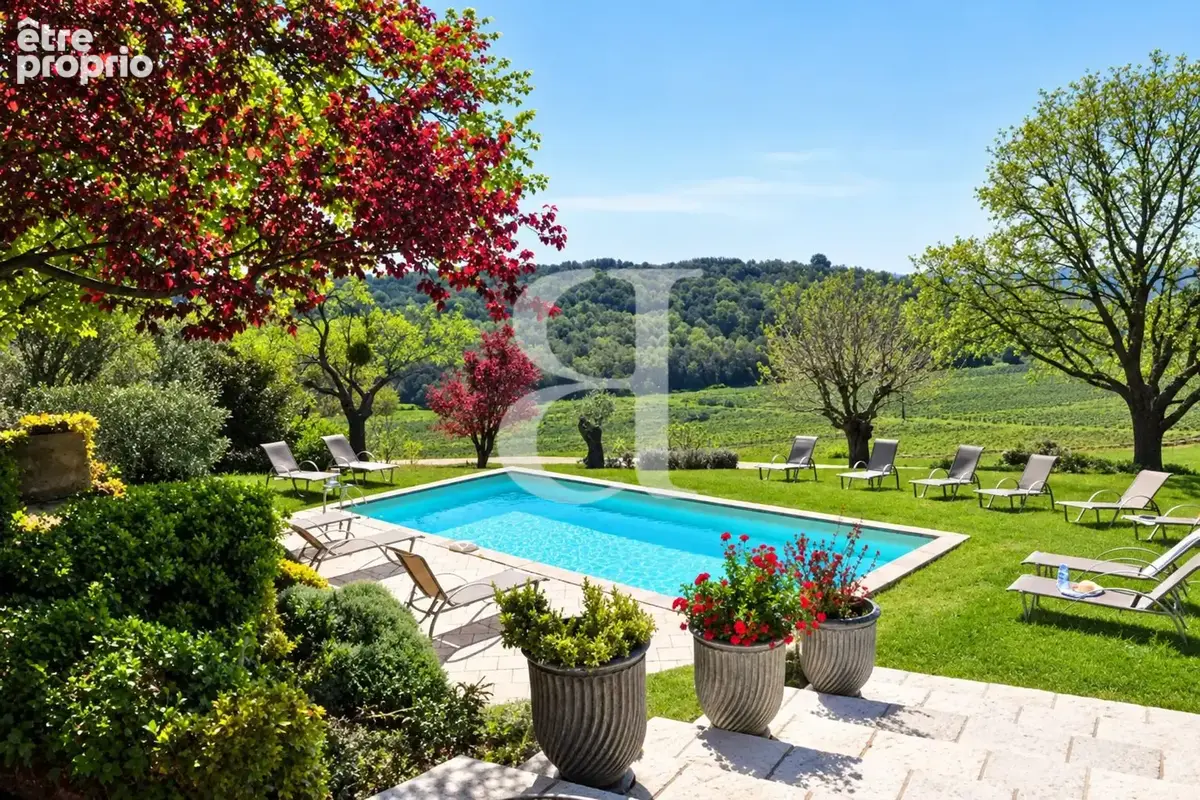 Maison 12 pièces 354 m² à vendre à Grignan (26230) - photo 2