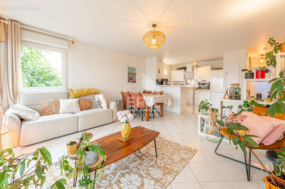 Appartement à GROISY