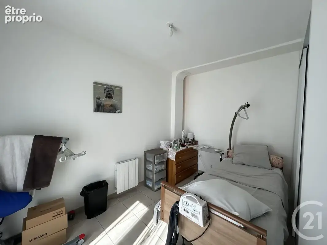 Maison 9 pièces 257 m² à vendre à Les Eglisottes-Et-Chalaures (33230) - photo 8