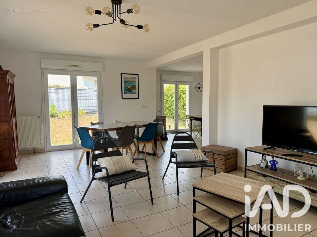 Maison 103 m² à Treffiagat  - photo 6