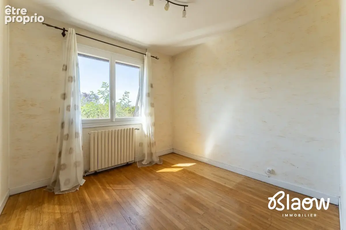 Maison 5 pièces 129 m² à vendre à Meyzieu (69330) - photo 7