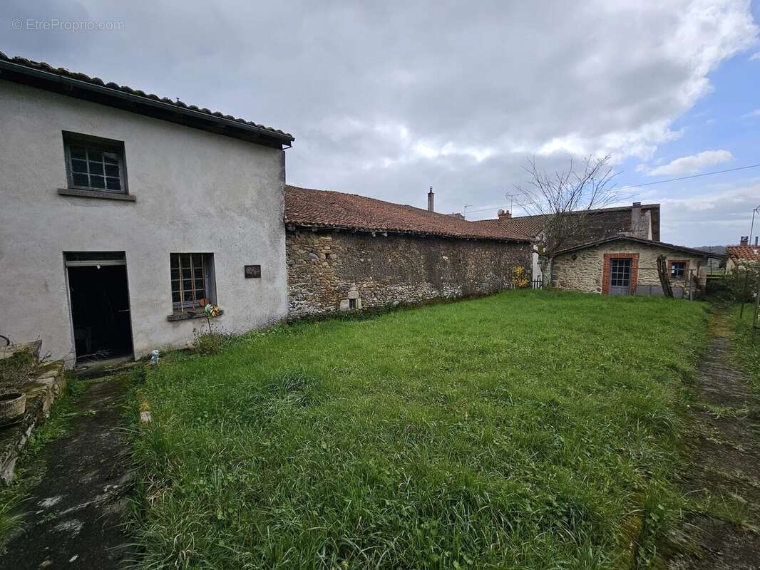 Maison à LA PERUSE