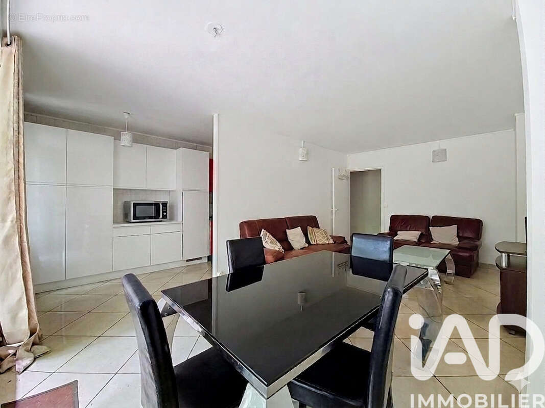 Photo 3 - Appartement à EVRY