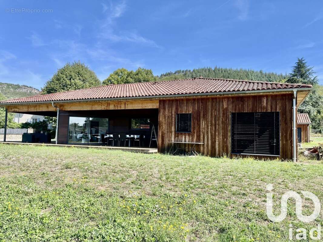 Photo 3 - Maison à TOUR-DE-FAURE