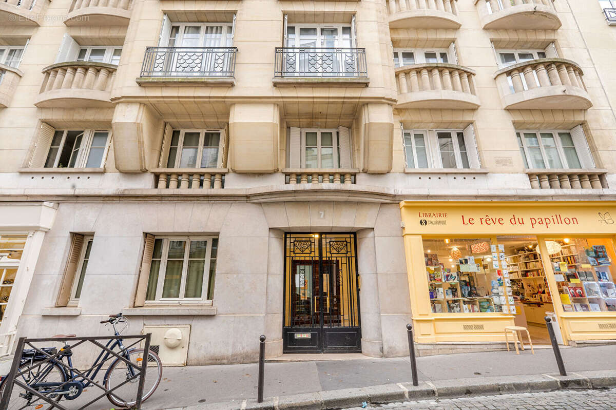 Appartement à PARIS-5E