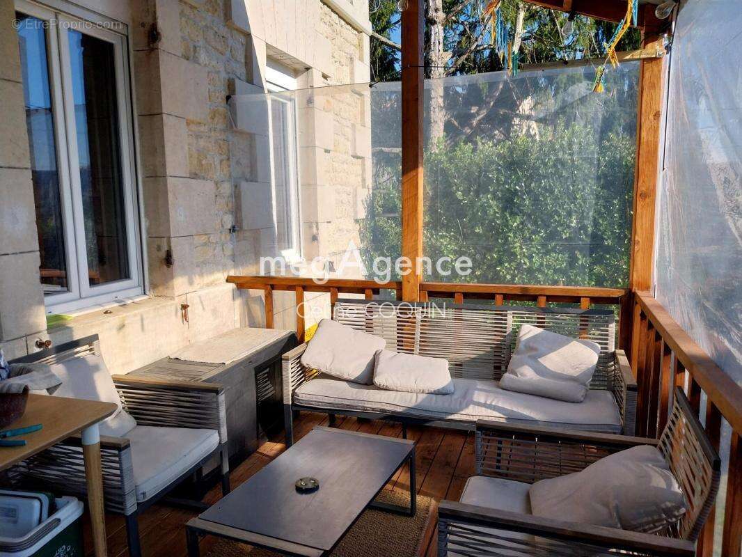 Maison rénovée 85 m² • Jardin • Terrasse • 2 chambres + bureau • À 3 min de Jonzac - photo 2