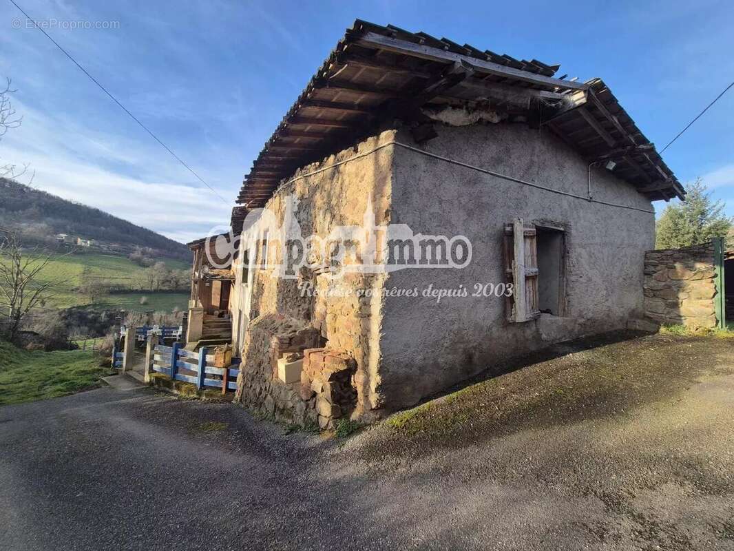 Maison à SAINT-FORGEUX