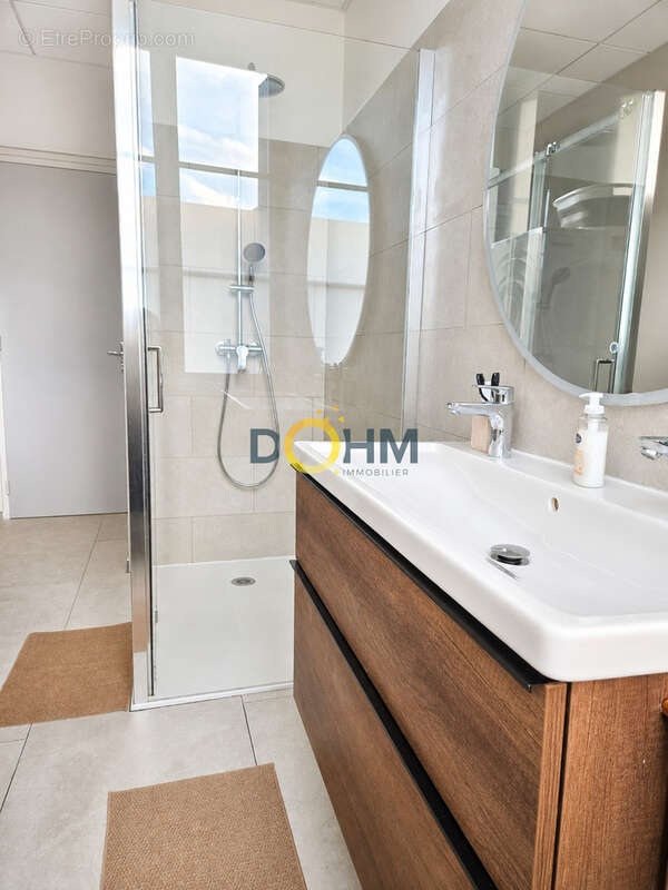 Appartement à LA TOUR-DU-PIN