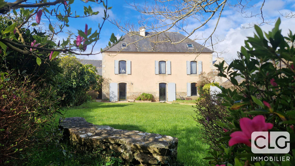 Maison à GOUESNACH