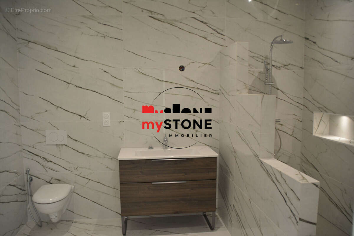 Maison à BELLEVILLE