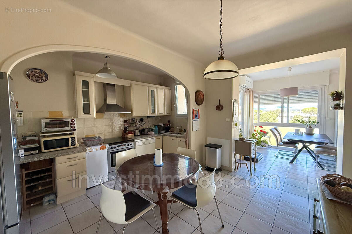 Appartement à TRETS