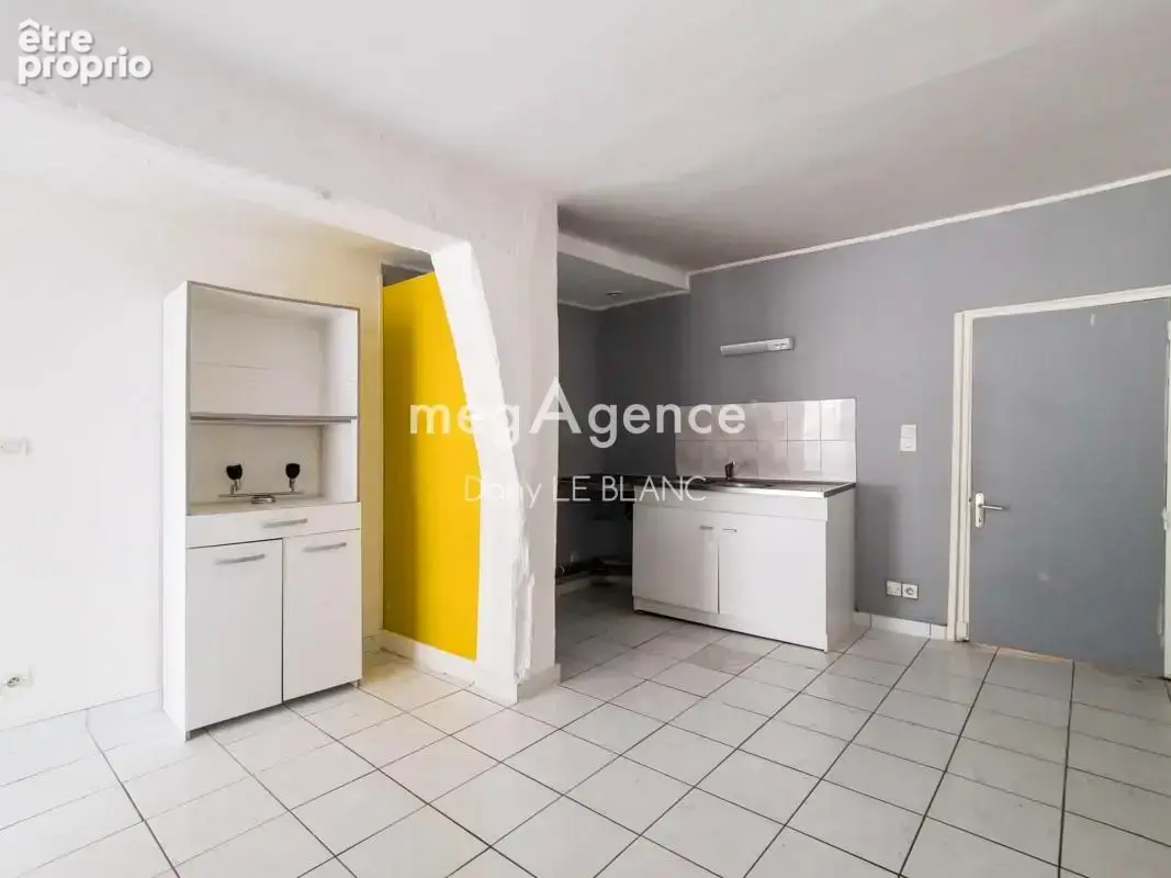 Immeuble 5 lots libres, 290 m², centre-ville - photo 4