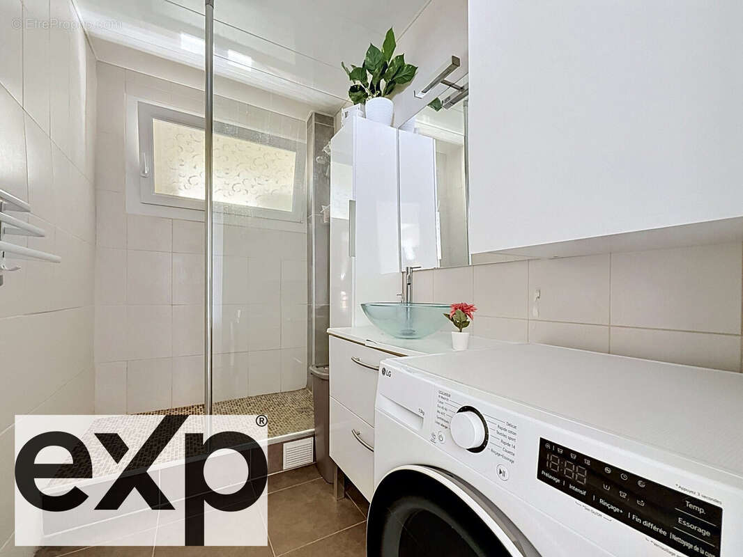 Appartement 66 m² à Saint-Marcel  - photo 8