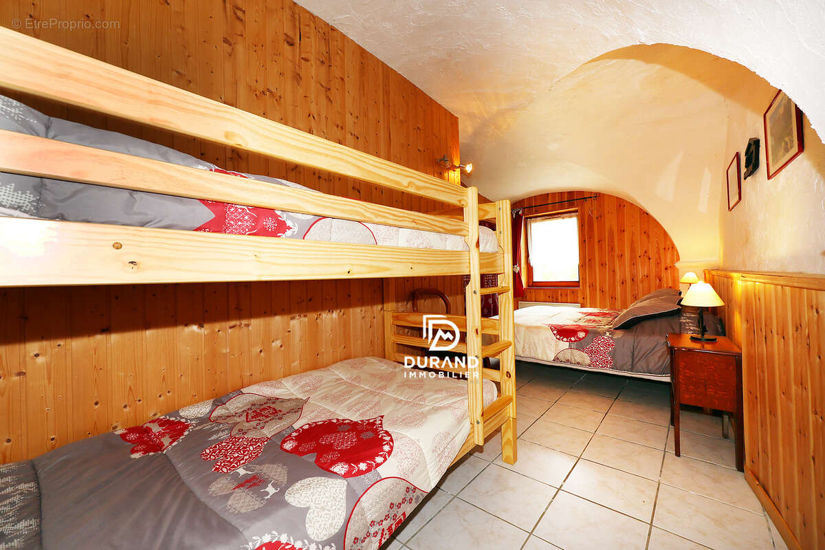 Rare à la vente   un véritable esprit de maison de famille - photo 14
