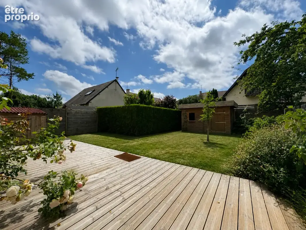 Maison en pierre familiale - quartier calme - photo 2
