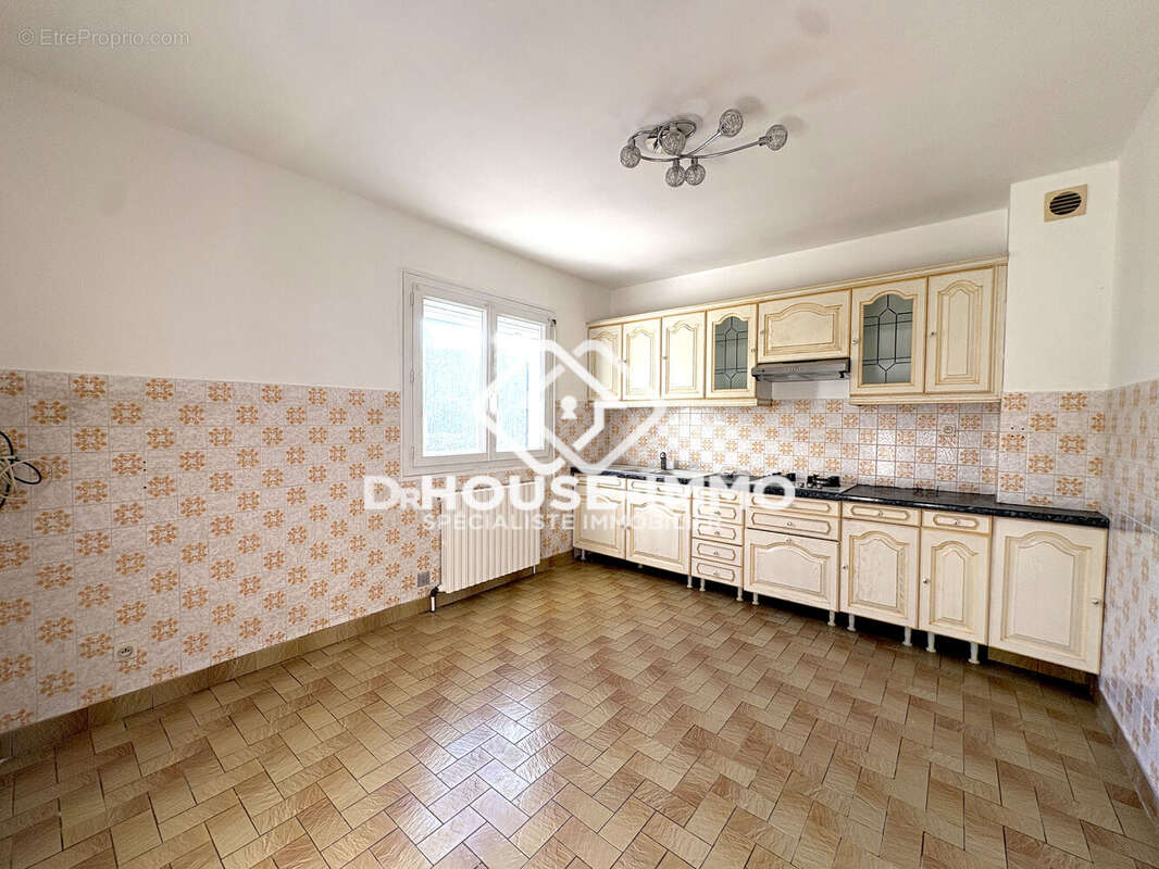Maison à COULOUNIEIX-CHAMIERS