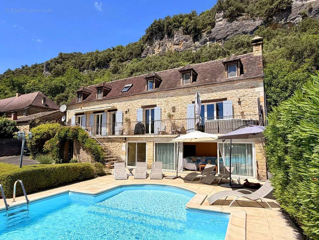 Superbe Villa en Bord de Rivière avec Piscine, 4 Chambres, La Roque-Gageac, Dordogne - photo 3