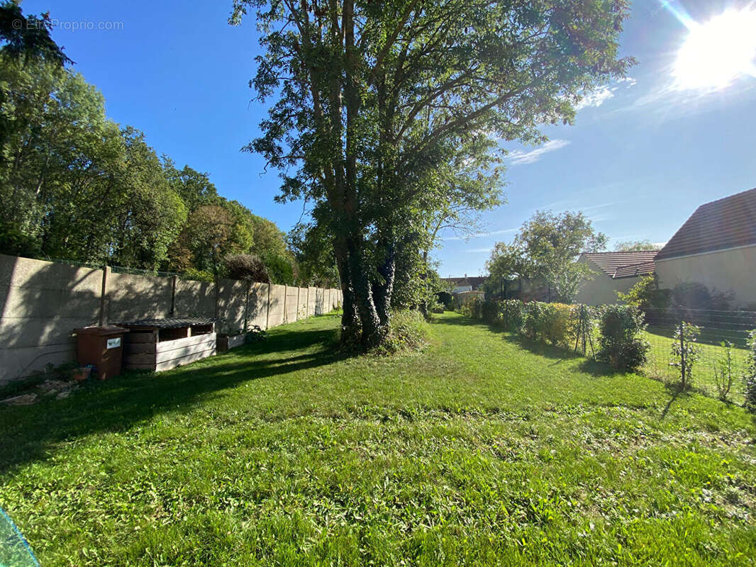 Maison à MONTFORT-L'AMAURY