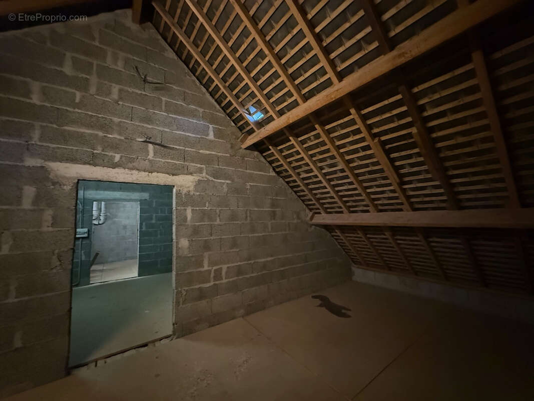 Maison à LE POULIGUEN