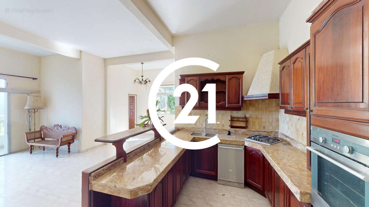 Maison à FORT-DE-FRANCE