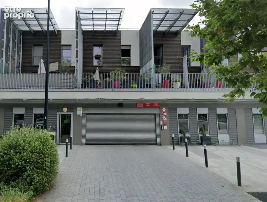 Parking à GUYANCOURT