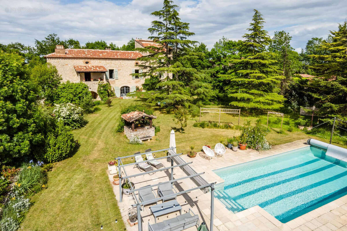 Maison à CAHORS