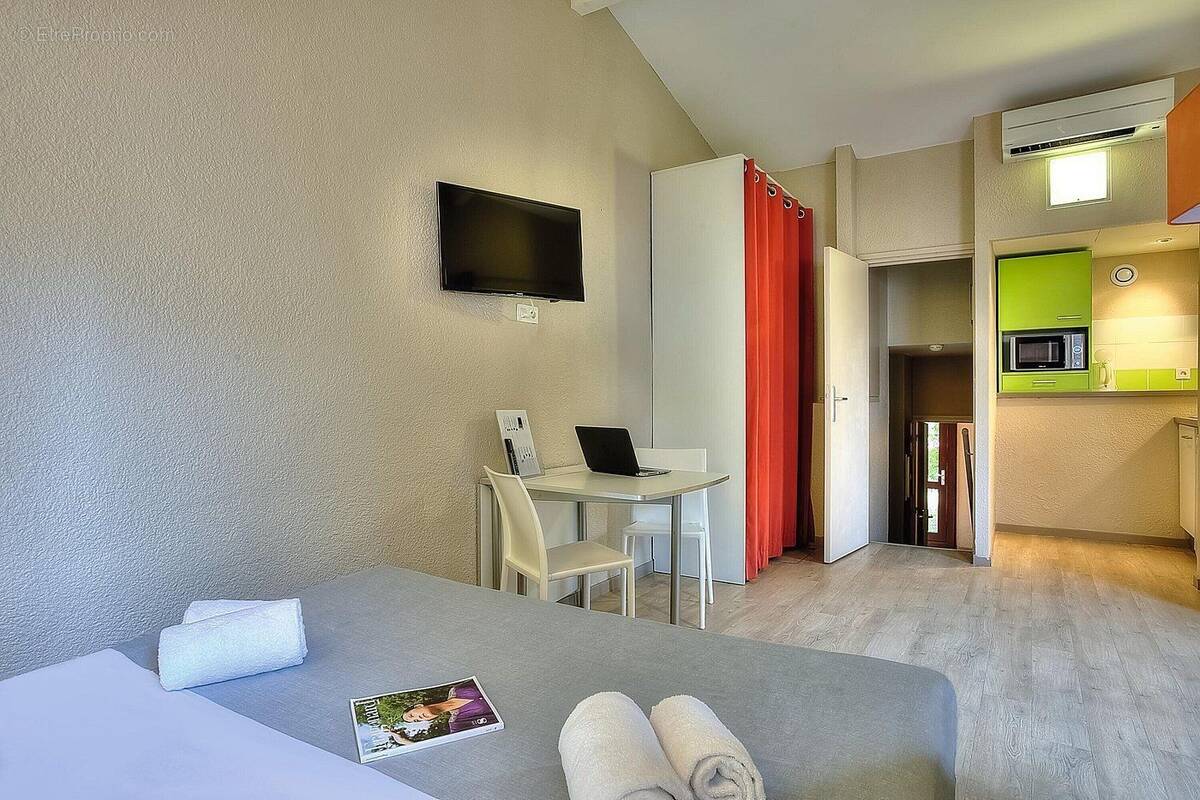 Appartement à LA COLLE-SUR-LOUP